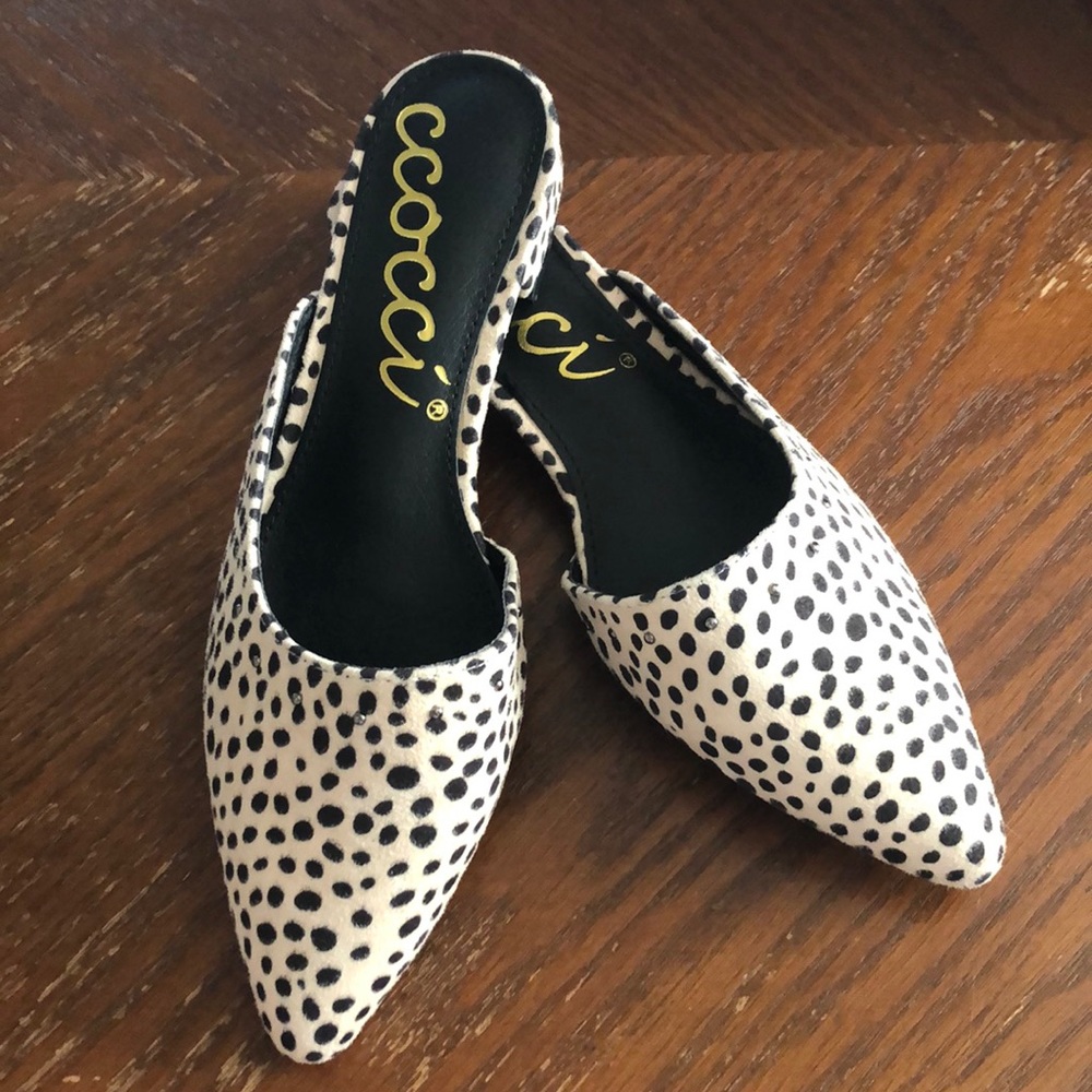 ✨NEW!✨ Flats